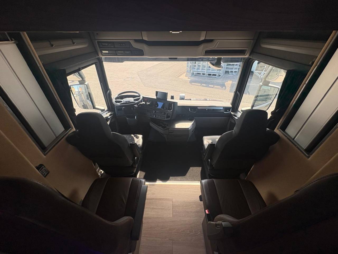 SCANIA S500 EHC POP OUT