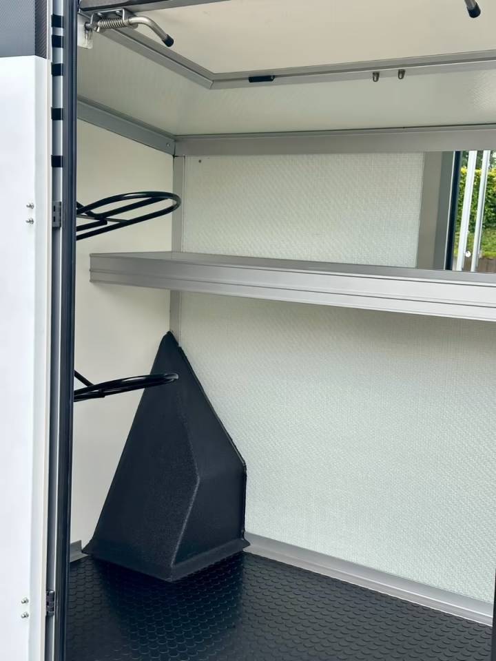NISSAN INTERSTAR DCI 165 MSG SUPERLIGHT PLUS