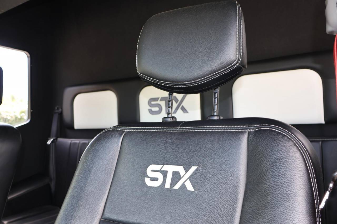 VL STX RENAULT MASTER 5P 165CH SELLERIE XL