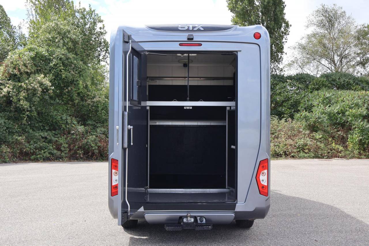 VL STX RENAULT MASTER 5P 165CH SELLERIE XL