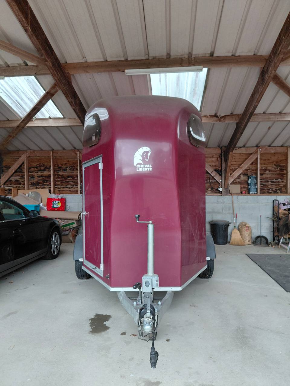 Van 2 places Cheval Liberte Gold II aluline