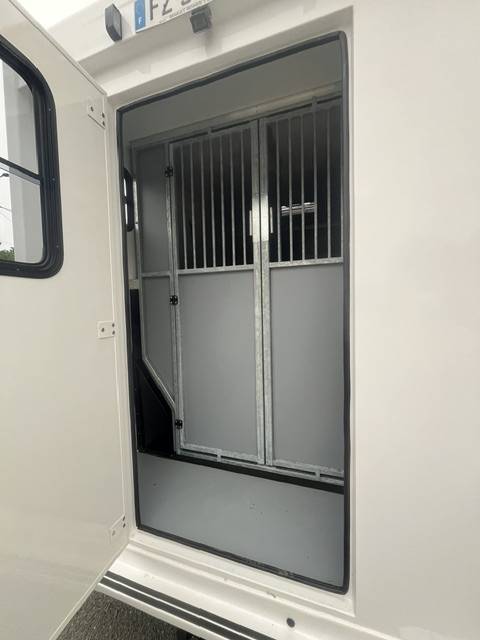 Camion VL Master 2023&nbsp;caisse neuve