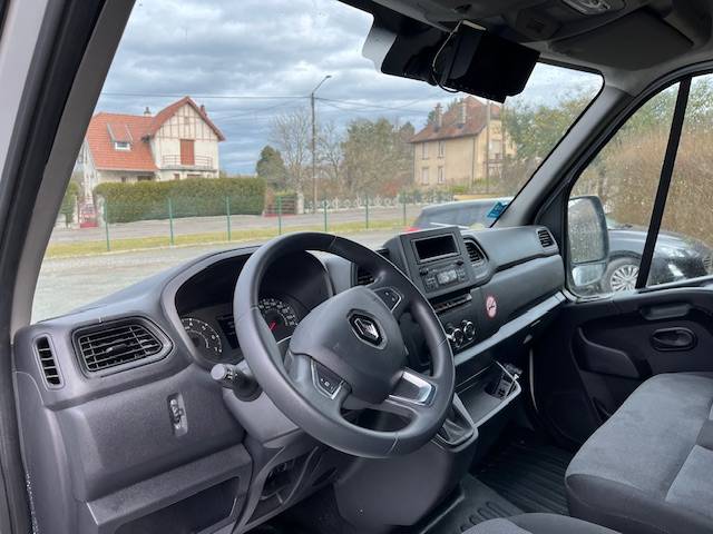 Camion VL Master 2023&nbsp;caisse neuve