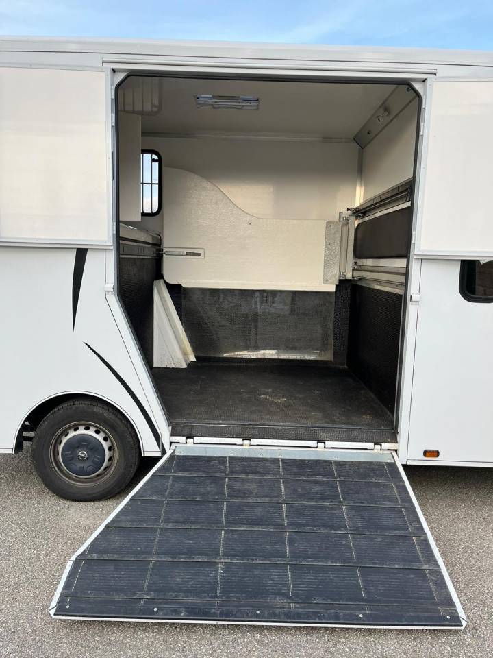 VL Opel Movano, 5p, 25'000 km
