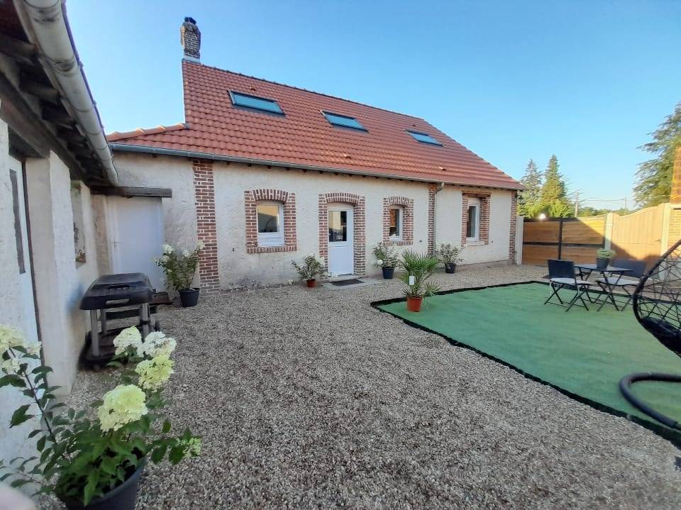 Maison sur presque 11 hectares secteur Lamotte Beuvron