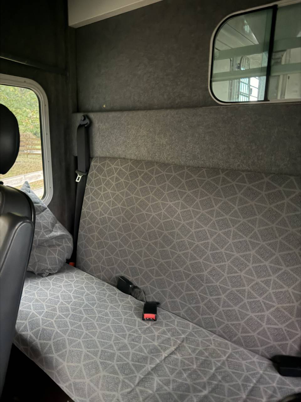 Renault Master 150 - 5 places assises - 305000kms