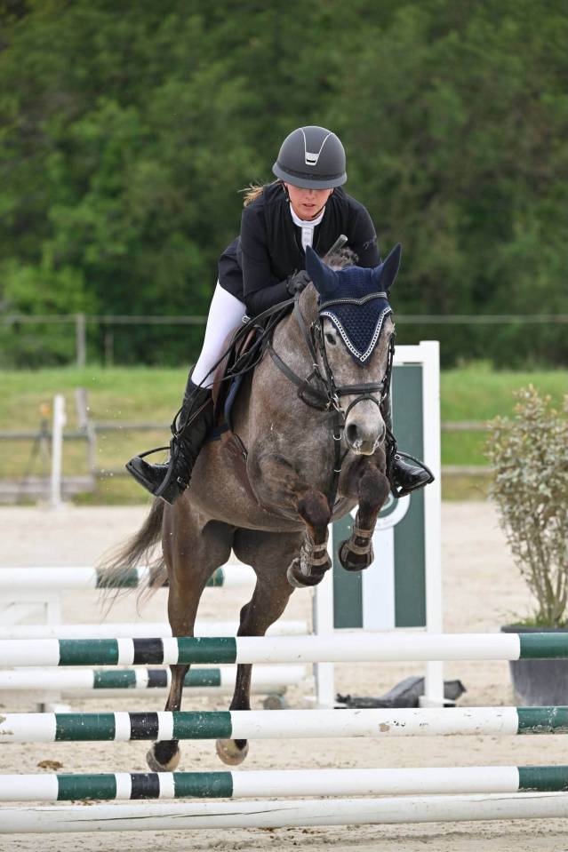 MINEDORE DE L'AUMOY - femelle PFS 4 ans