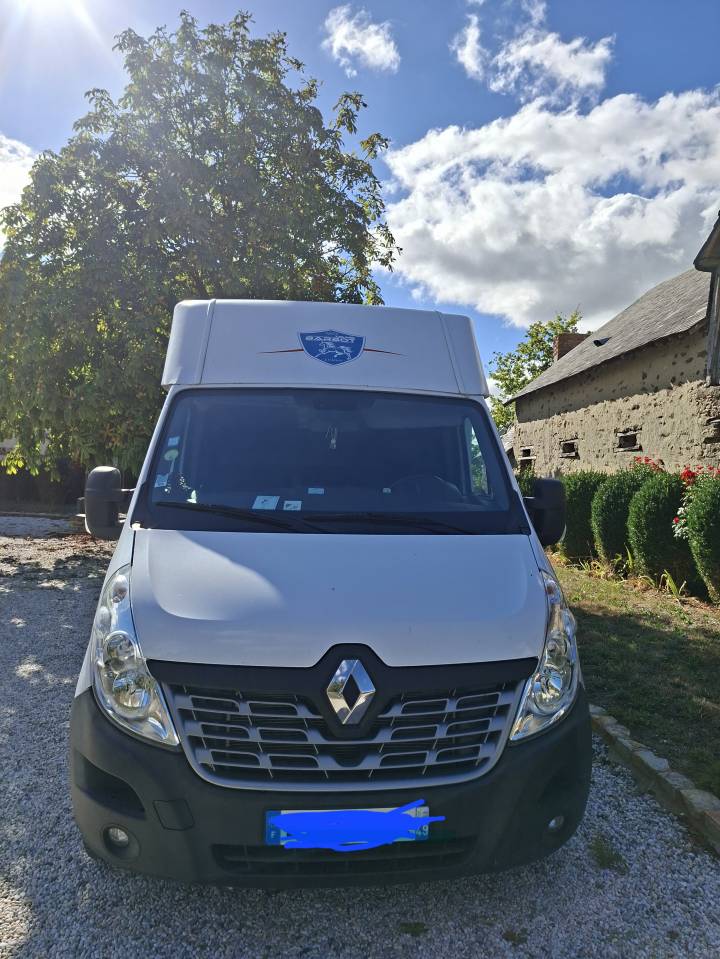VL CAMION RENAUT MASTER BARBOT 5 PL STALLE