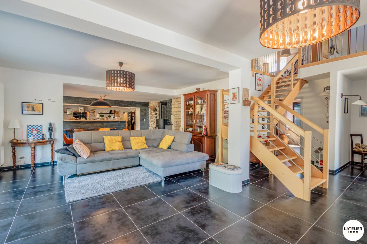 A vendre propri&eacute;t&eacute; rural &eacute;questre isol&eacute;