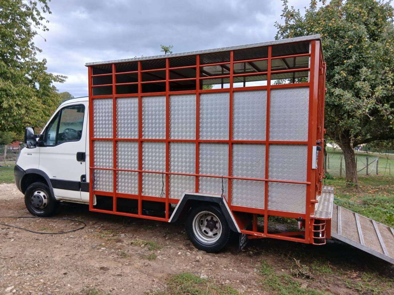 Camion VL b&eacute;taill&egrave;re 