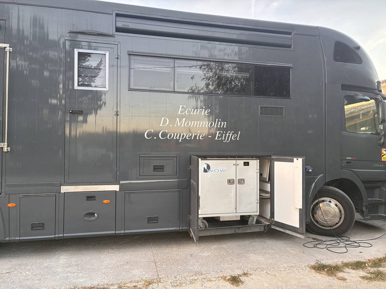 CAMION STX 6 places chevaux 