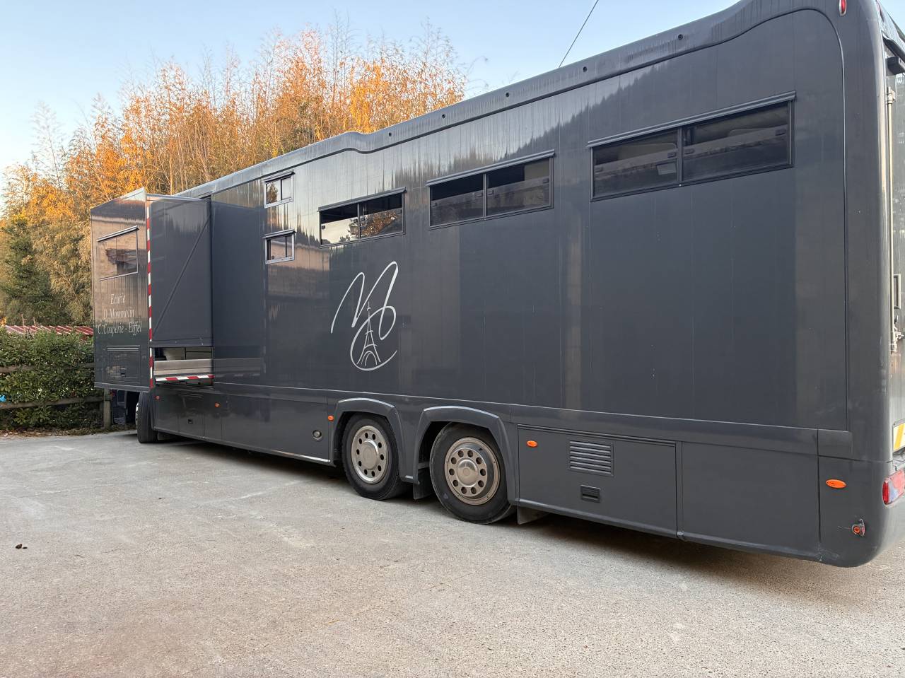 CAMION STX 6 places chevaux 