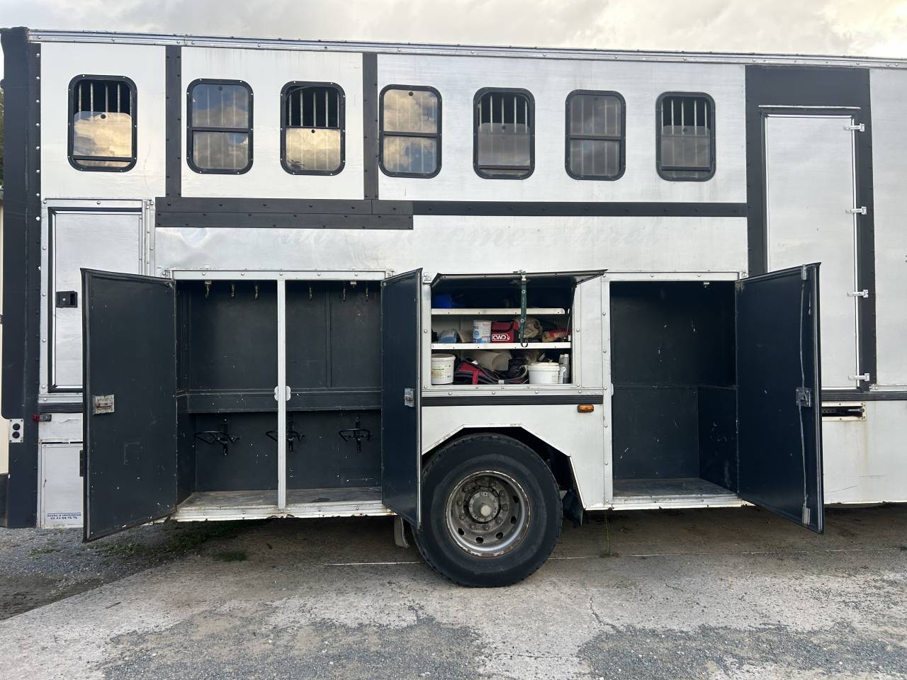 Camion chevaux Scania mod&egrave;le 93m220