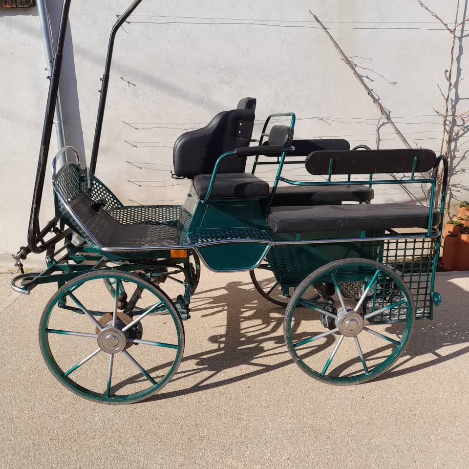 Voiture d'attelage