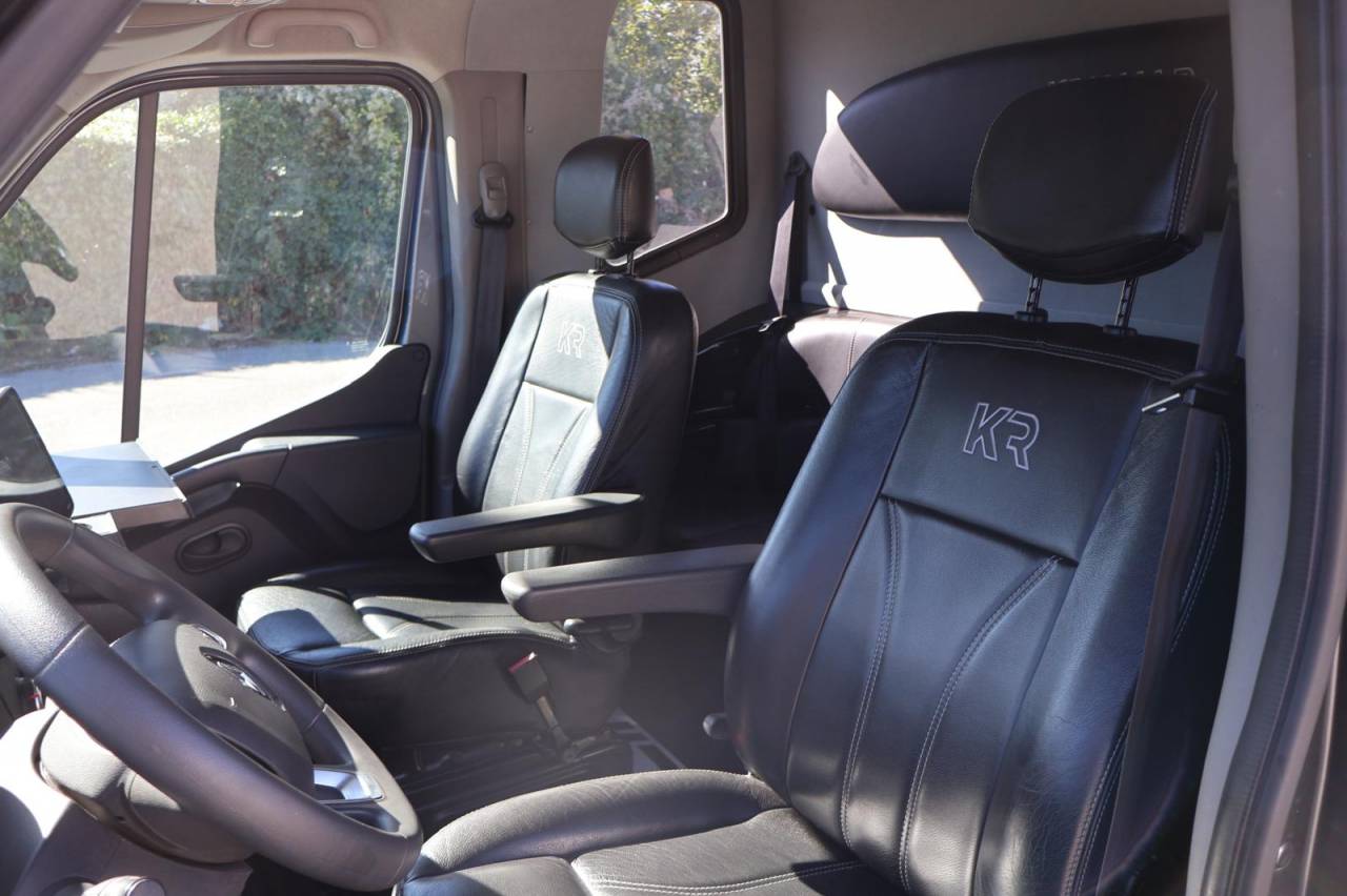 VL KRISMAR RENAULT MASTER 5P BOITE AUTO 180CH