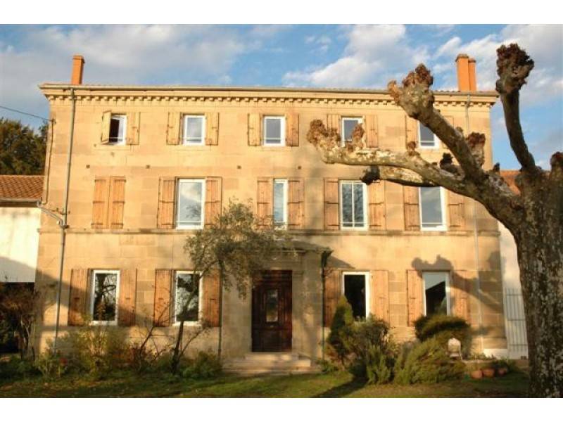 DR&Ocirc;ME Bastide Dauphinoise &eacute;questre de caract&egrave;re