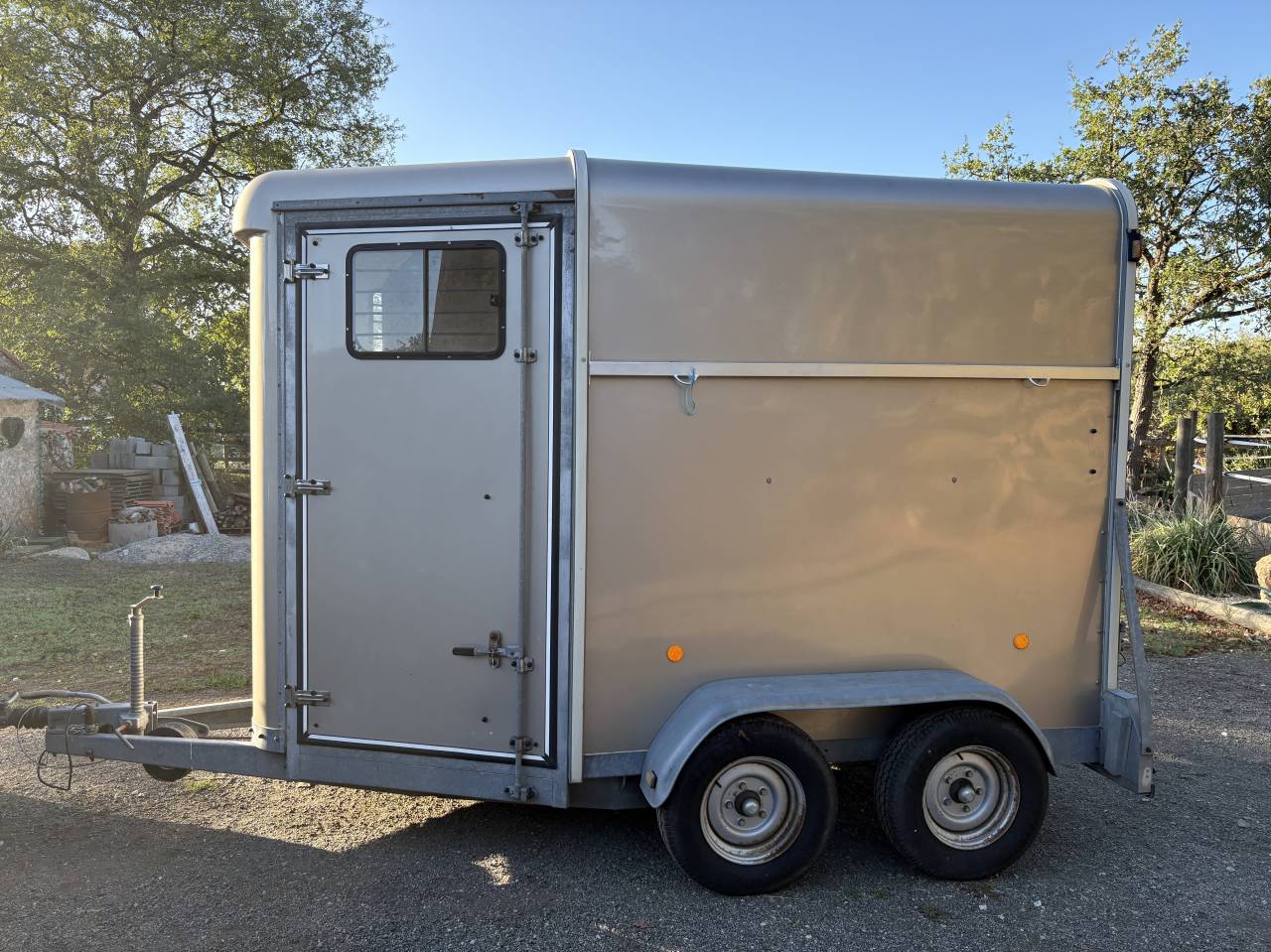 Van fautras Promax 2 chevaux