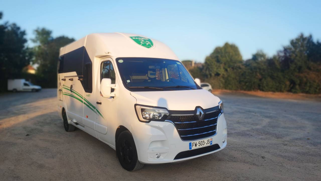Camion chevaux barbot xls