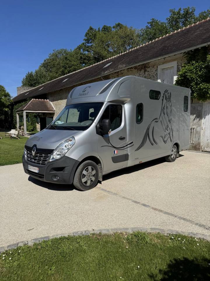Camion Theault &agrave; vendre 