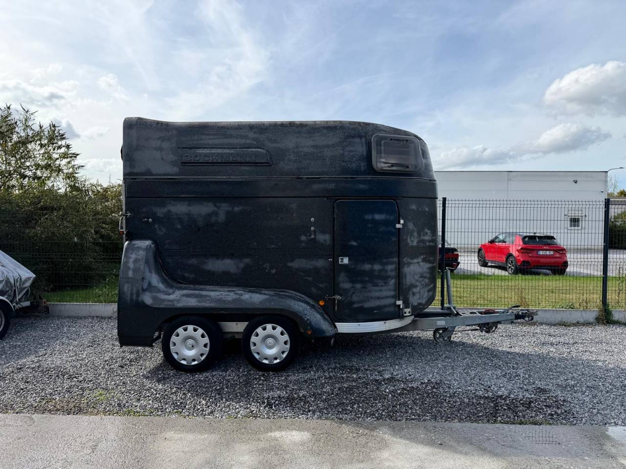 &Agrave; VENDRE &ndash; Van B&ouml;ckmann XL 2 chevaux