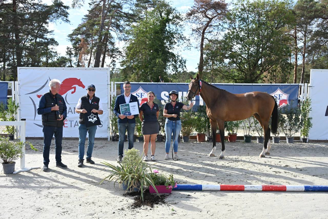 jument 5eme des championnat france femelle