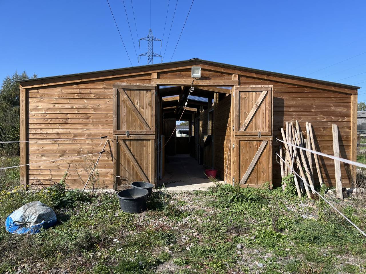 Barns &agrave; vendre