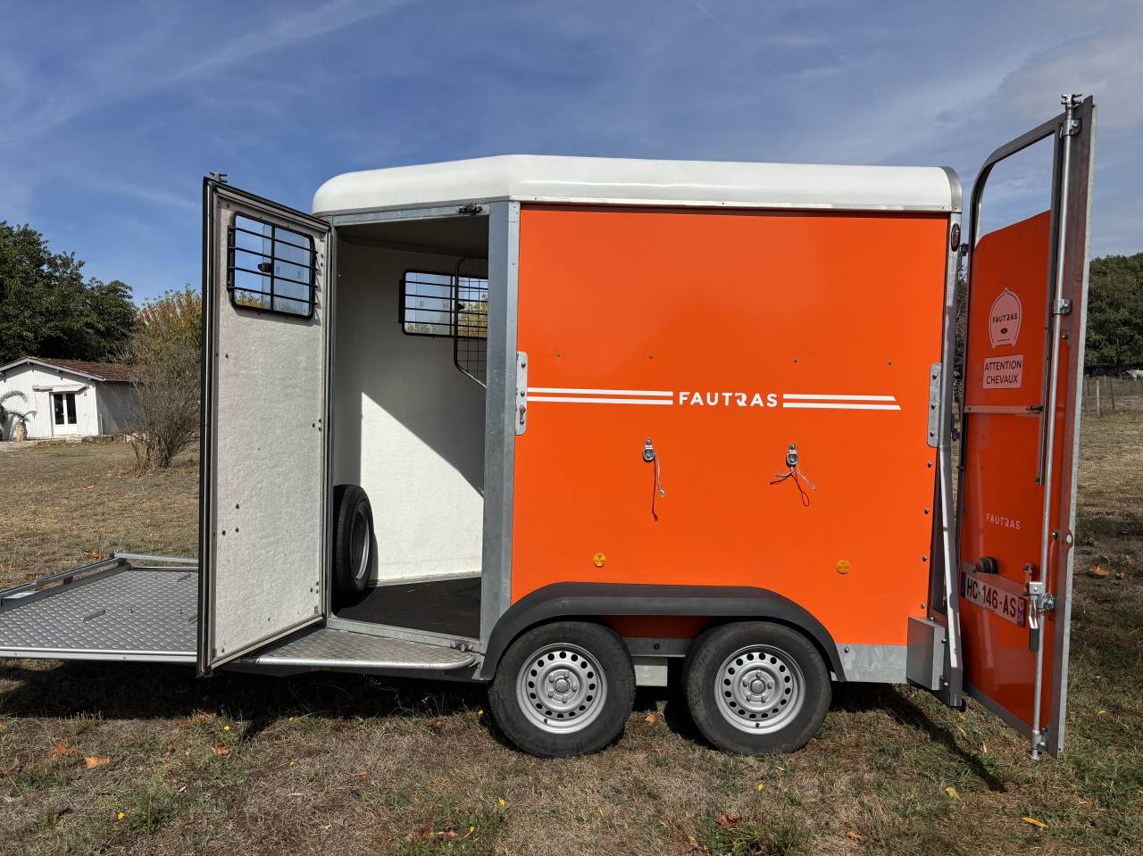 Van Fautras 2 places avec plateforme 