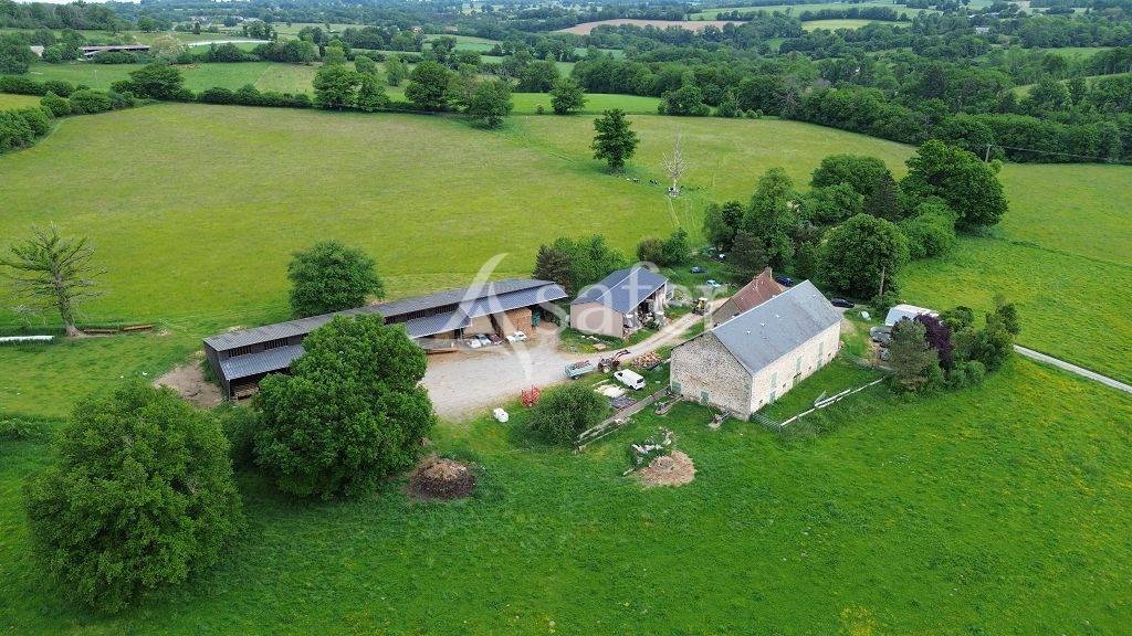 Propri&eacute;t&eacute; d'&eacute;levage Bio d'environ 113 ha