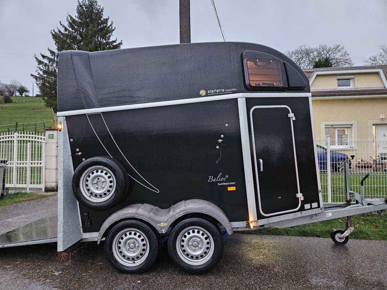 Humbaur 2 chevaux balios 2000 