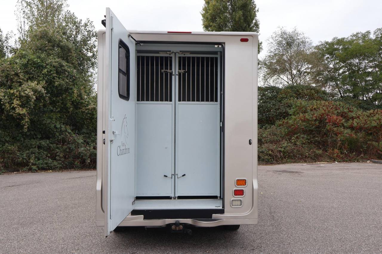 VL CHARDRON  RENAULT MASTER 5P BOITE AUTO 150CH