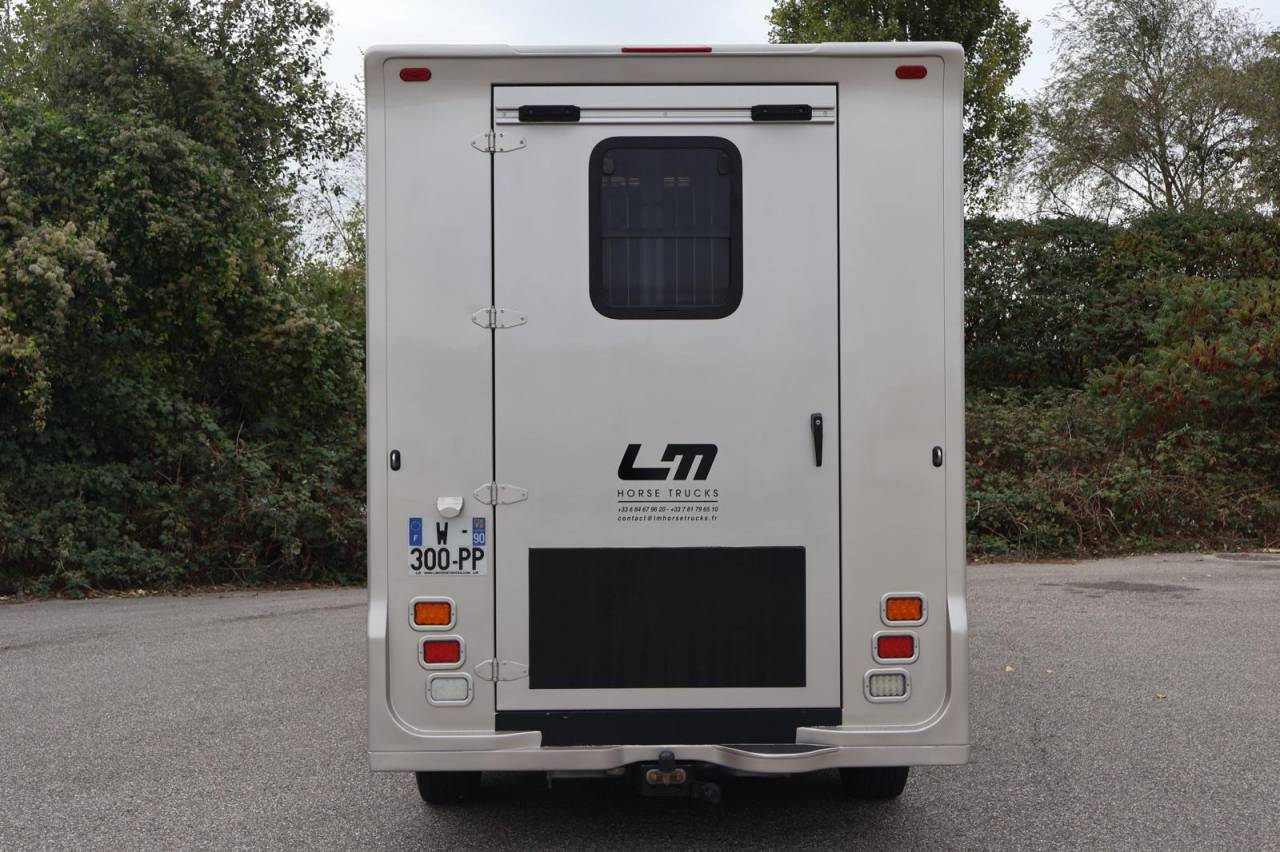 VL CHARDRON  RENAULT MASTER 5P BOITE AUTO 150CH