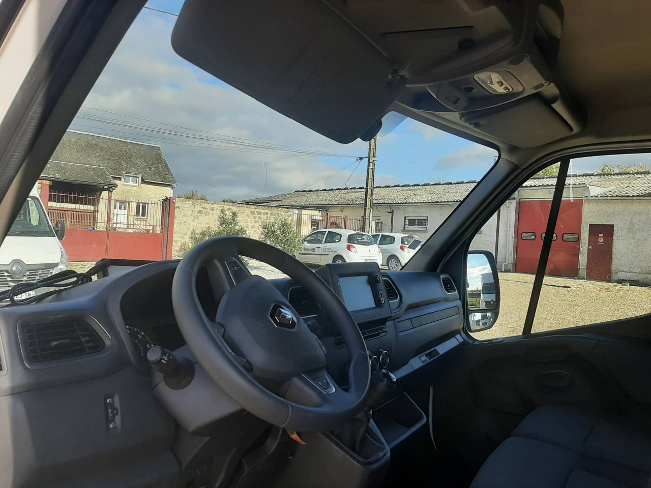 Renault Master Stall