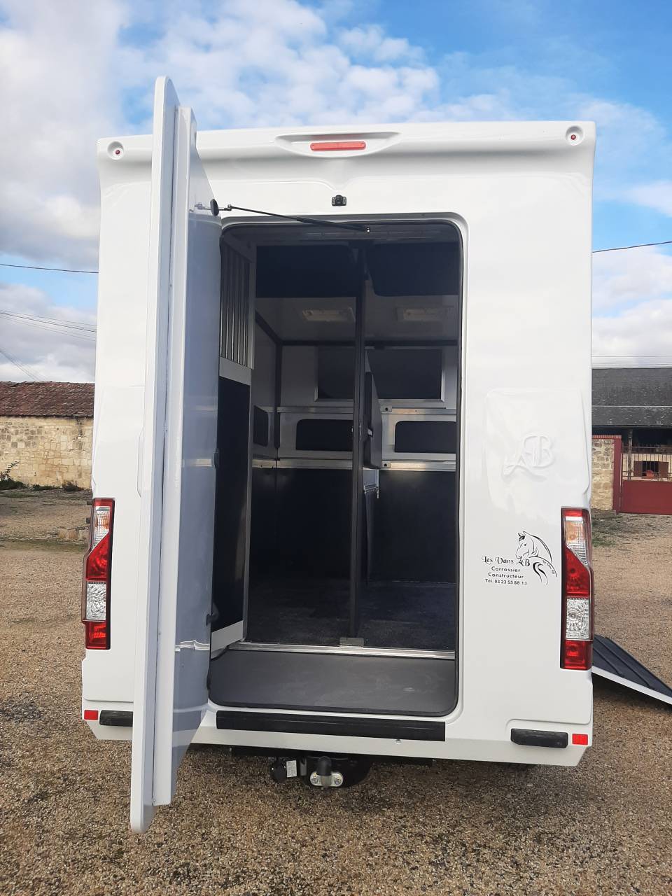 Renault Master Stall