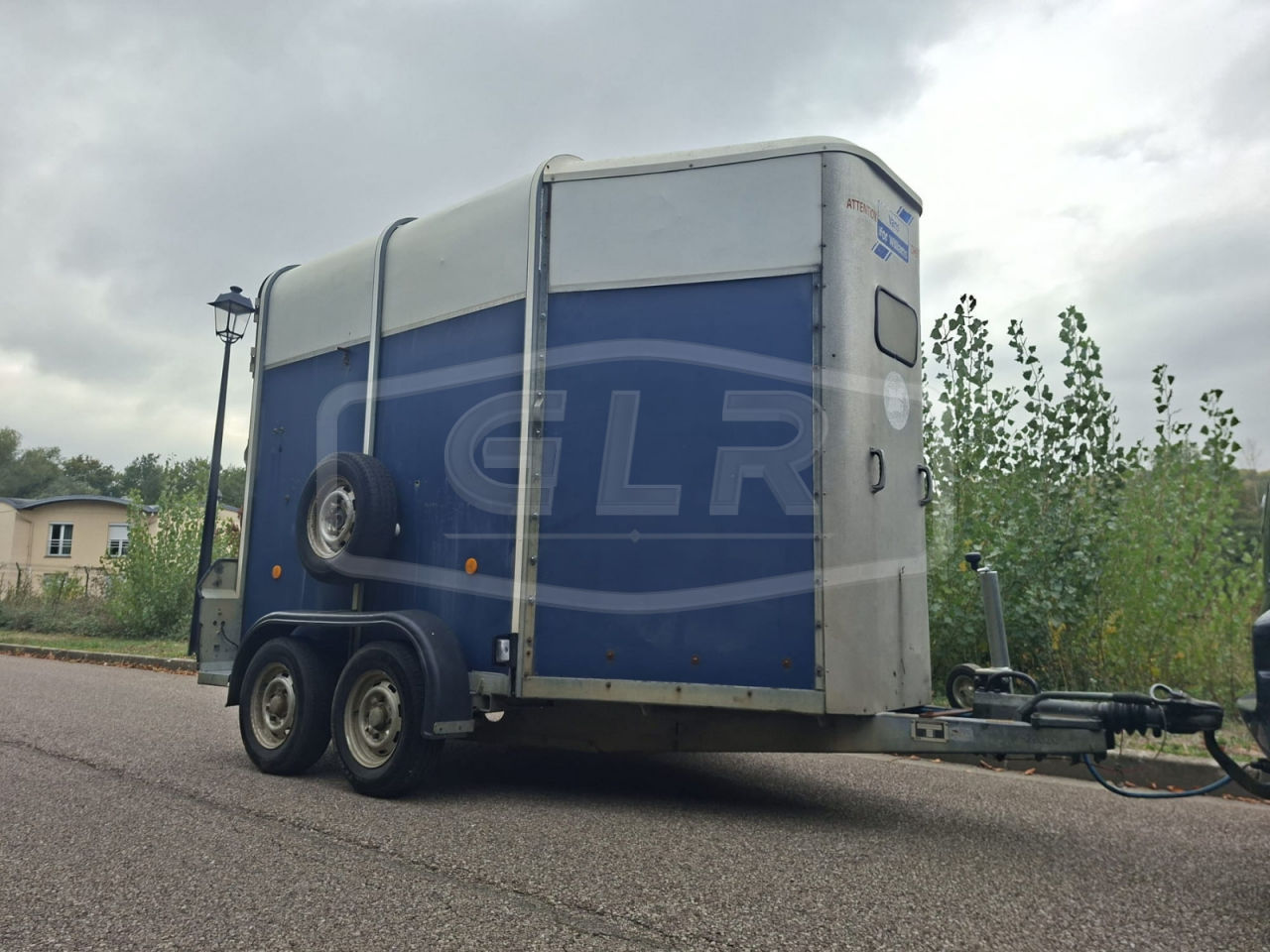 VAN OCCASION &ndash; IFOR WILLIAMS &ndash; 2 PLACES &ndash; HB 505 &ndash; 1998