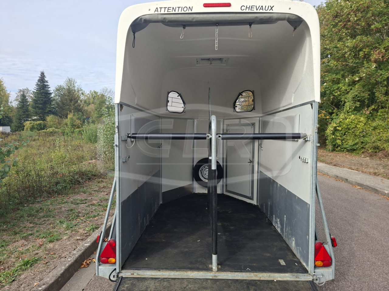 VAN OCCASION &ndash; CHEVAL LIBERTE &ndash; 2 PLACES &ndash; 2000 RK &ndash; 2008