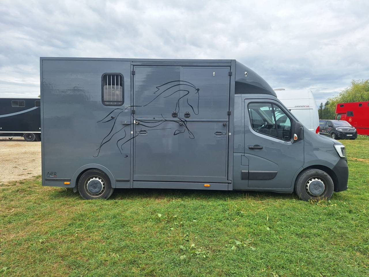 VL chevaux stalle 