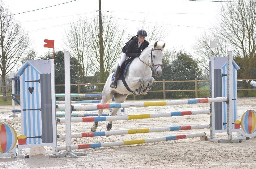 A vendre ponette d'enfant