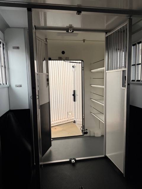 Vds Camion VL chevaux Renaul Master AKX 