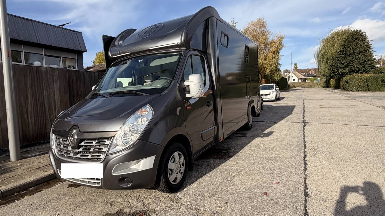 Bloomfields Eventer Compact 3.5T / Renault Master 3
