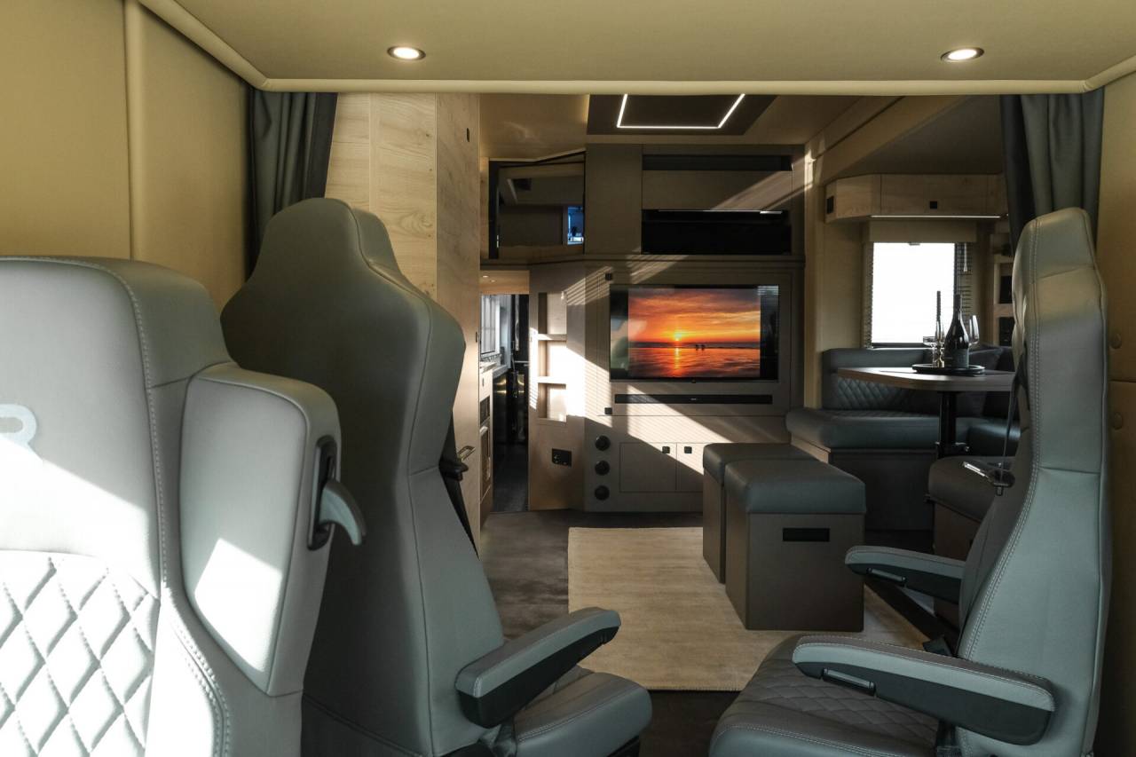 Camion poids lourds Krismar 6 chevaux 