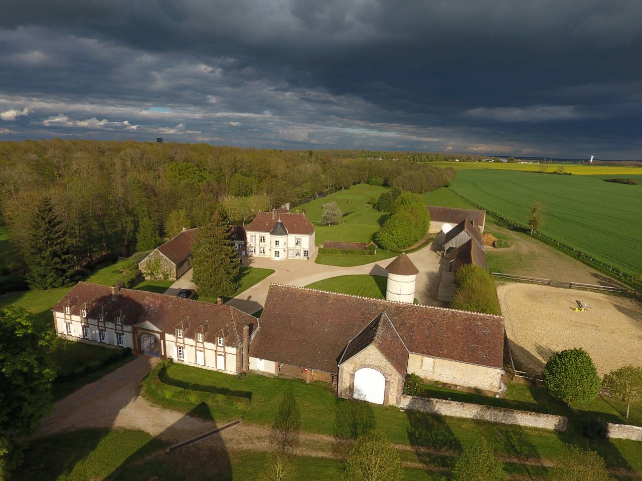 pension pr&eacute; et/ou box en Eure et Loir