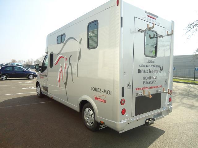 LOCATION CAMION CHEVAUX "PROTEO HARAS" 5 PLACES