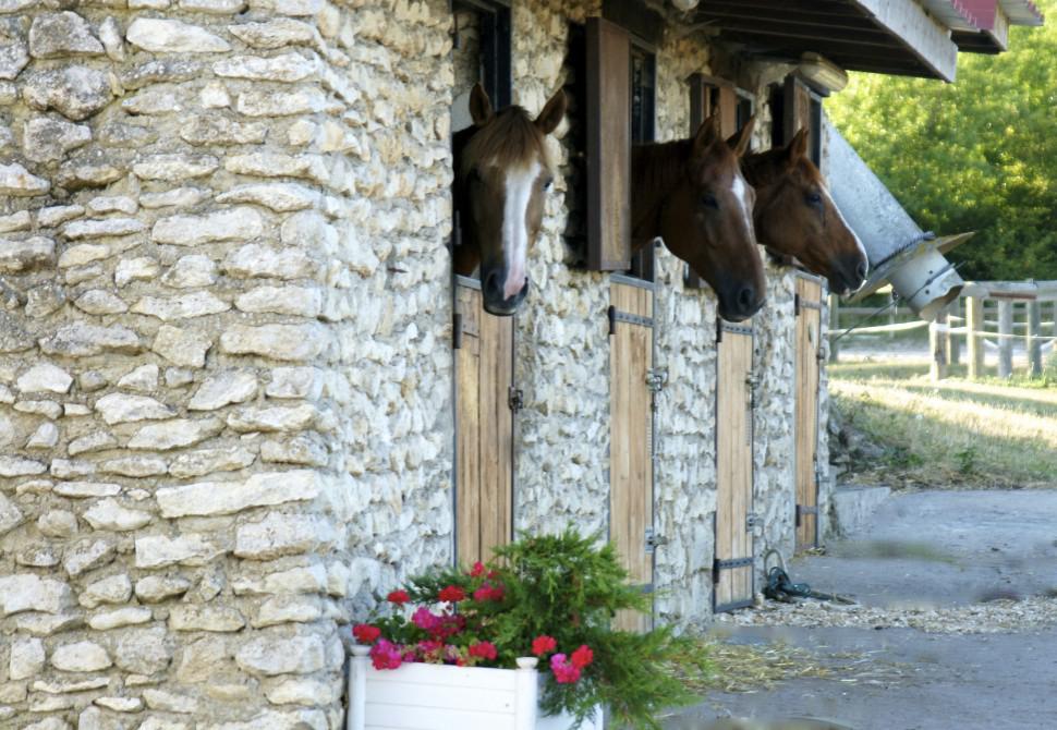 420&euro; PENSIONS PRE/BOX A 5 MN D'ETAMPES 