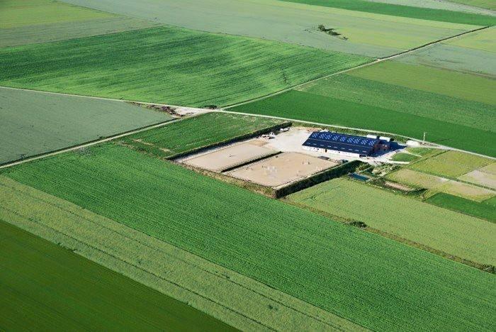 PENSION PONEY ET CHEVAUX  A 15 MN REIMS DANS LE 08