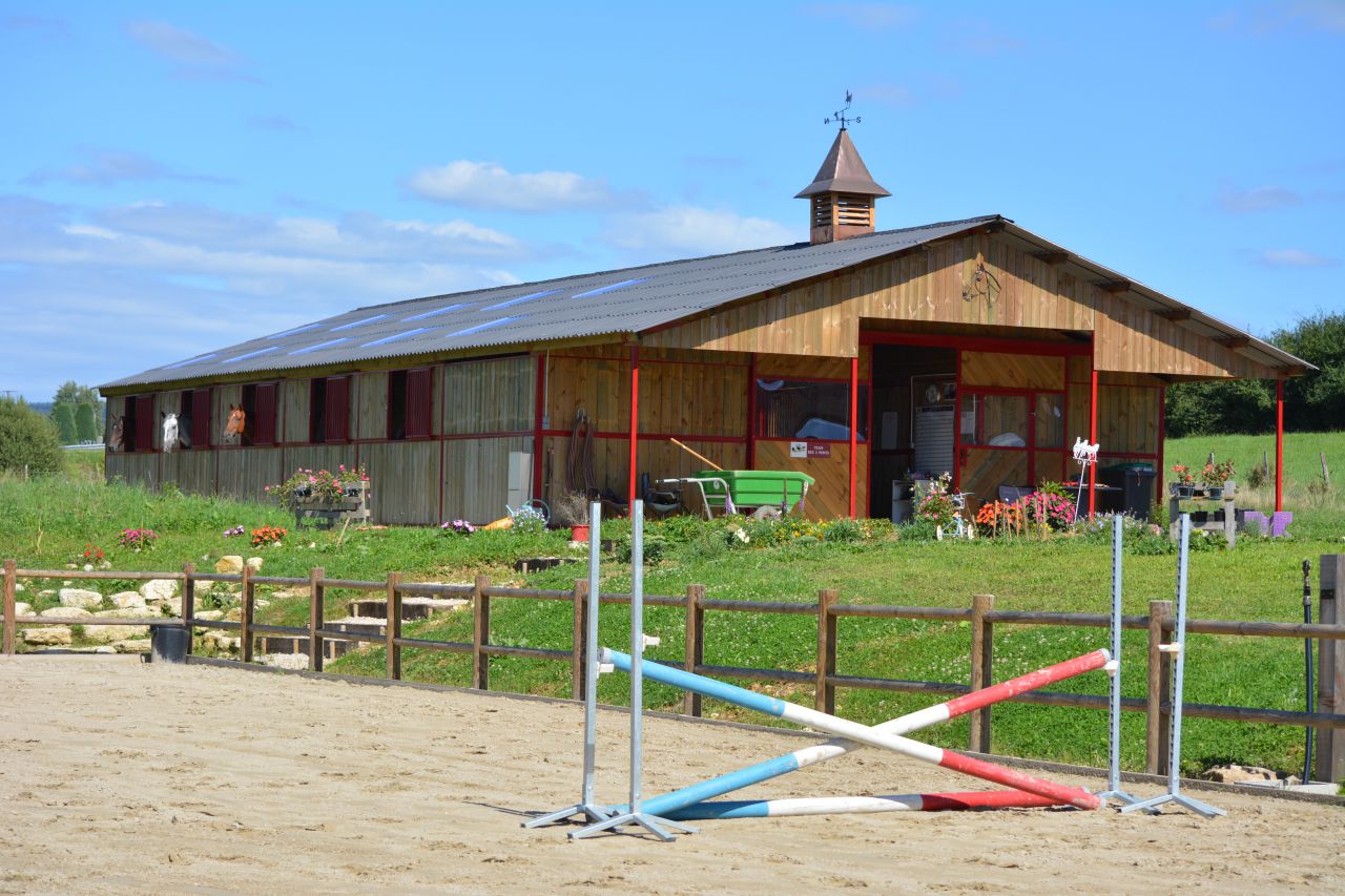 ECURIE DES 2 PONTS - Pension et valorisation chevaux