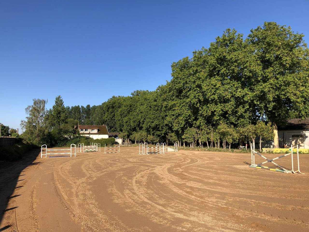 Pensions de chevaux - Ecuries du VARAIN (21)