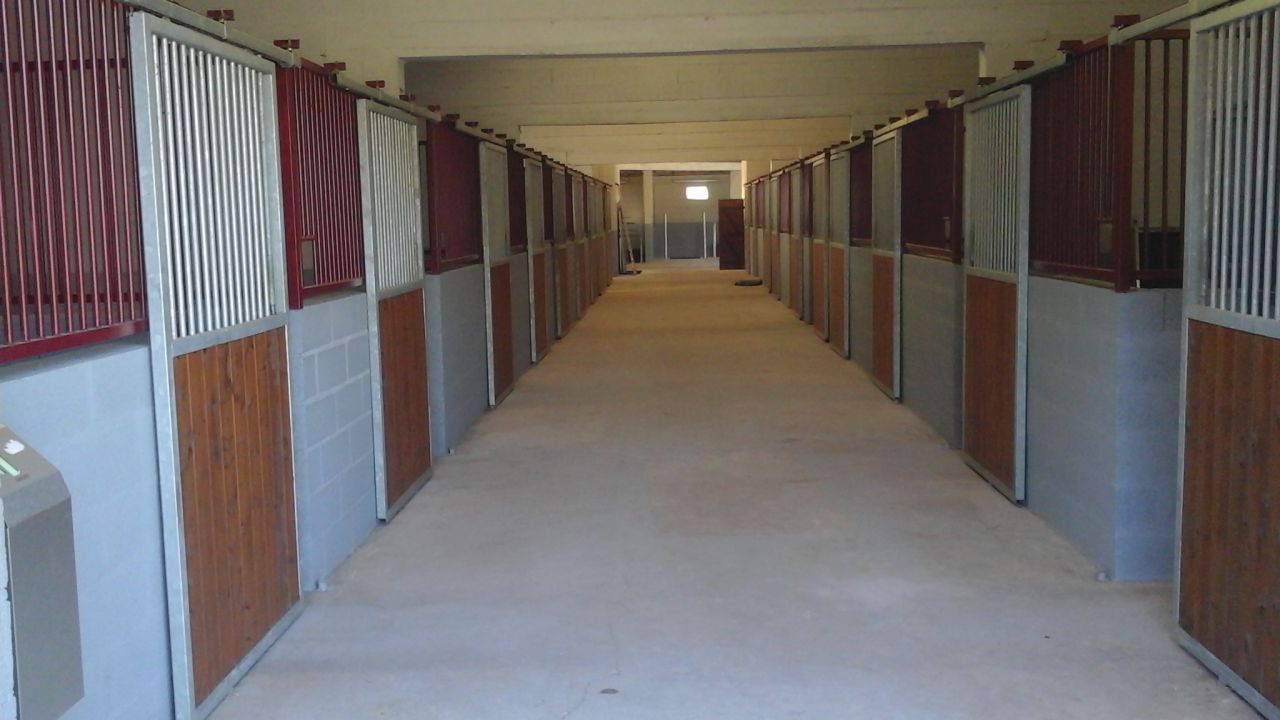 Pension travail, Valorisation, comp&eacute;tition