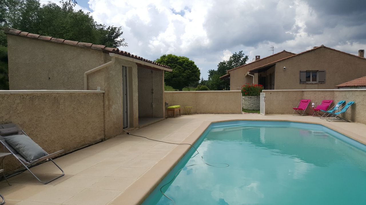 Gîte équestre 130m2 8 personnes au cœur du Lubéron