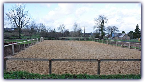 Pension Pré/Box, manège 