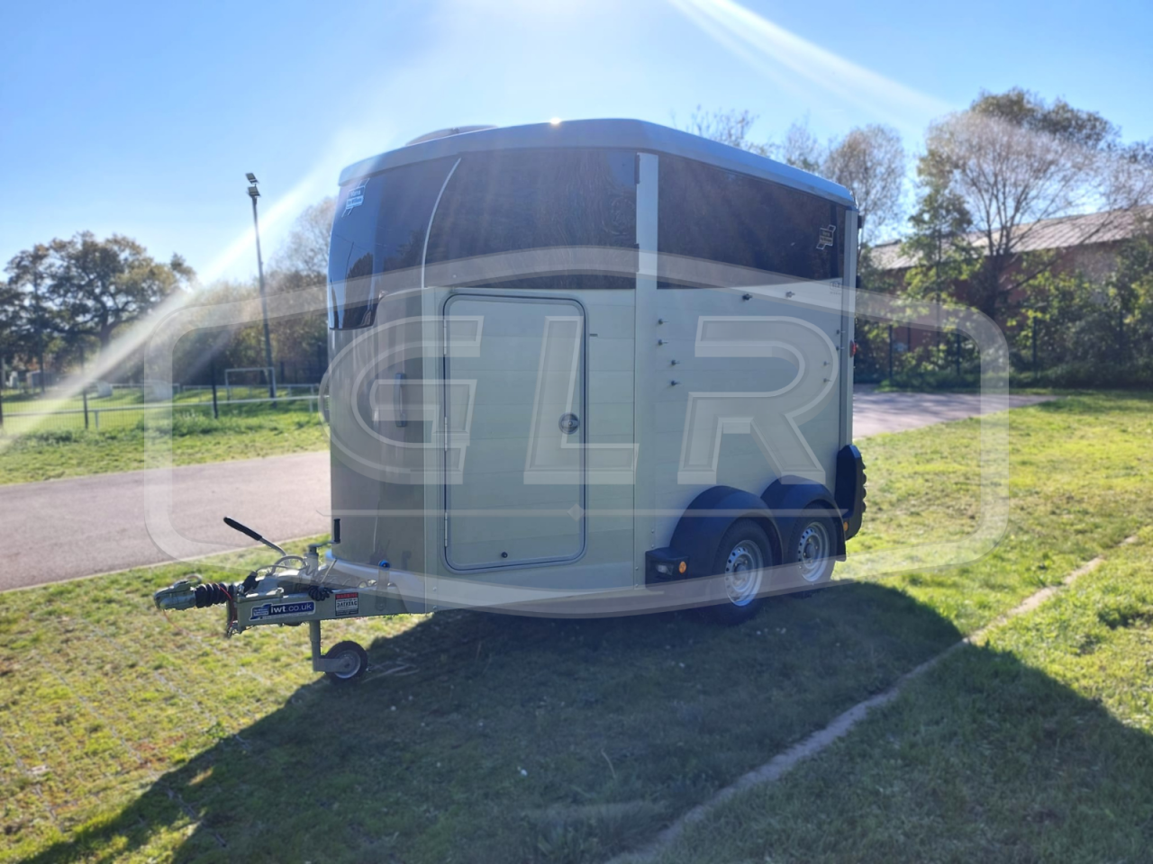 VAN IFOR WILLIAMS NEUF  – HBX 506 –  2 PLACES 